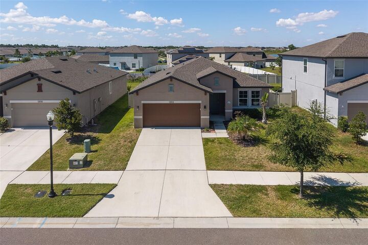 Property Photo:  13512 Palmera Vista Drive  FL 33579 