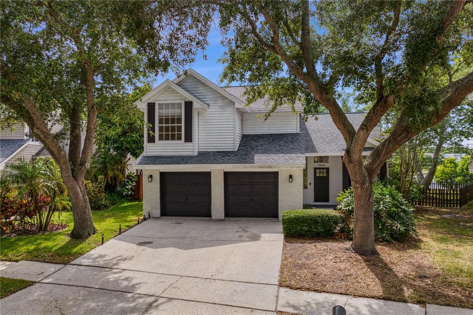 Property Photo: 11844 Branch Mooring Drive FL 33635