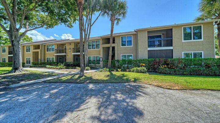 Property Photo:  4024 Crockers Lake Boulevard 27  FL 34238 
