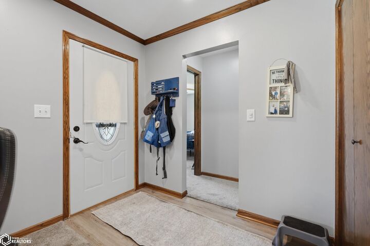 Property Photo:  800 Terrace Drive  IA 52601 