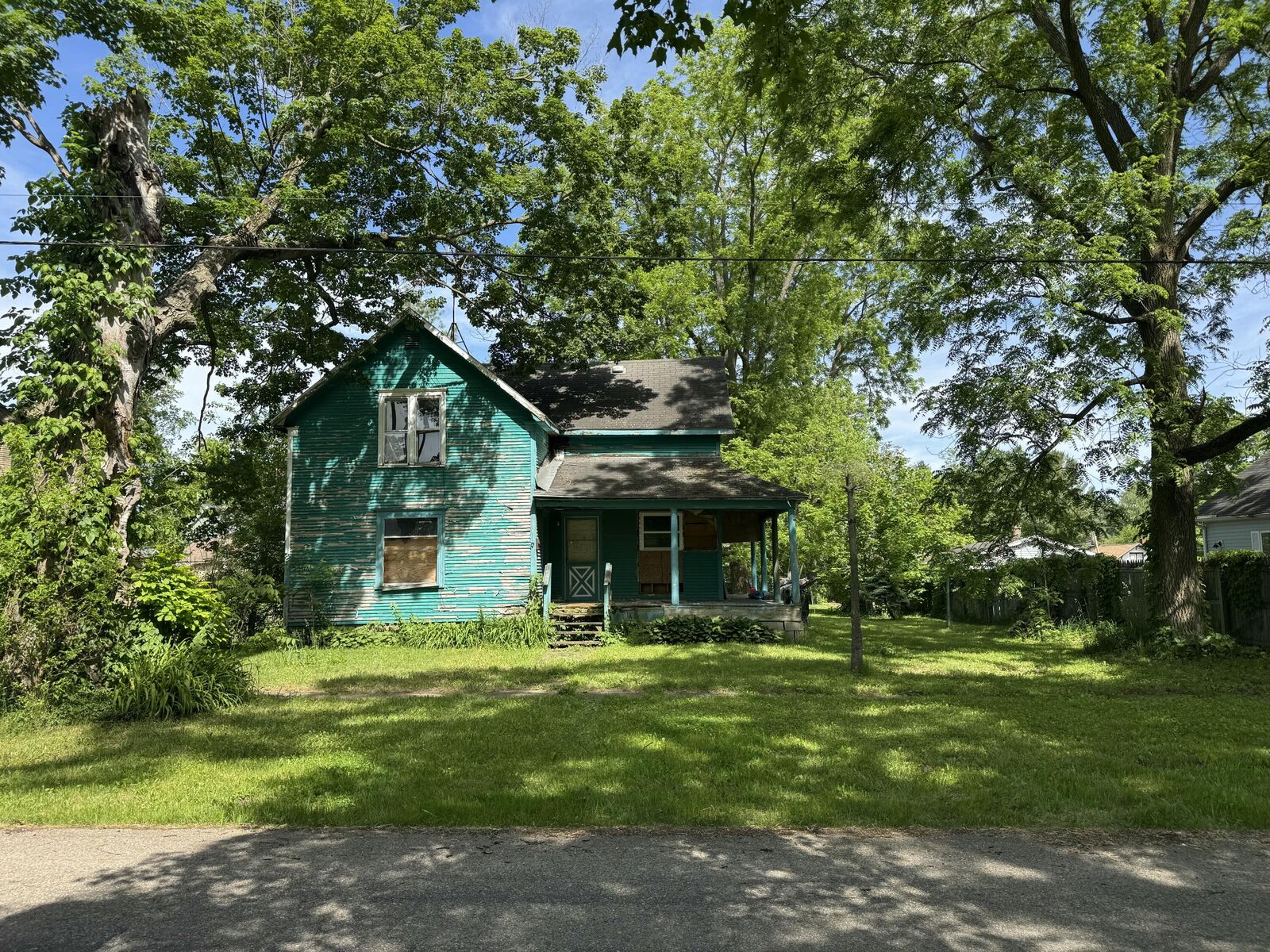 Property Photo:  209 Hamilton  MI 49013 
