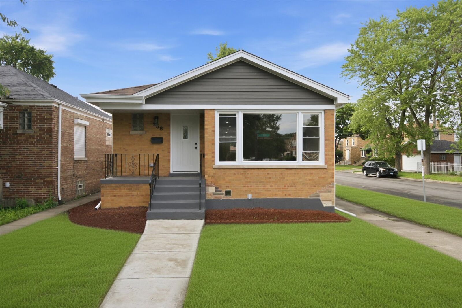 Property Photo:  258 E 107th Street  IL 60628 