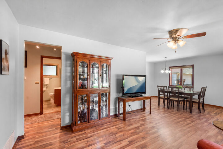 Property Photo: 4611 Orchard Lane IL 60014
