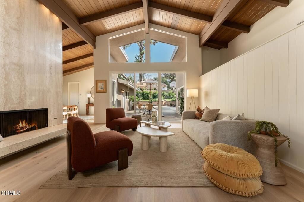 Property Photo:  207 Highlawn Place  CA 91001 