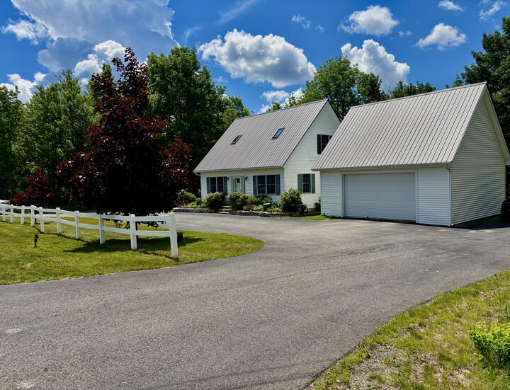 Property Photo:  928 Bangor Road  ME 04605 