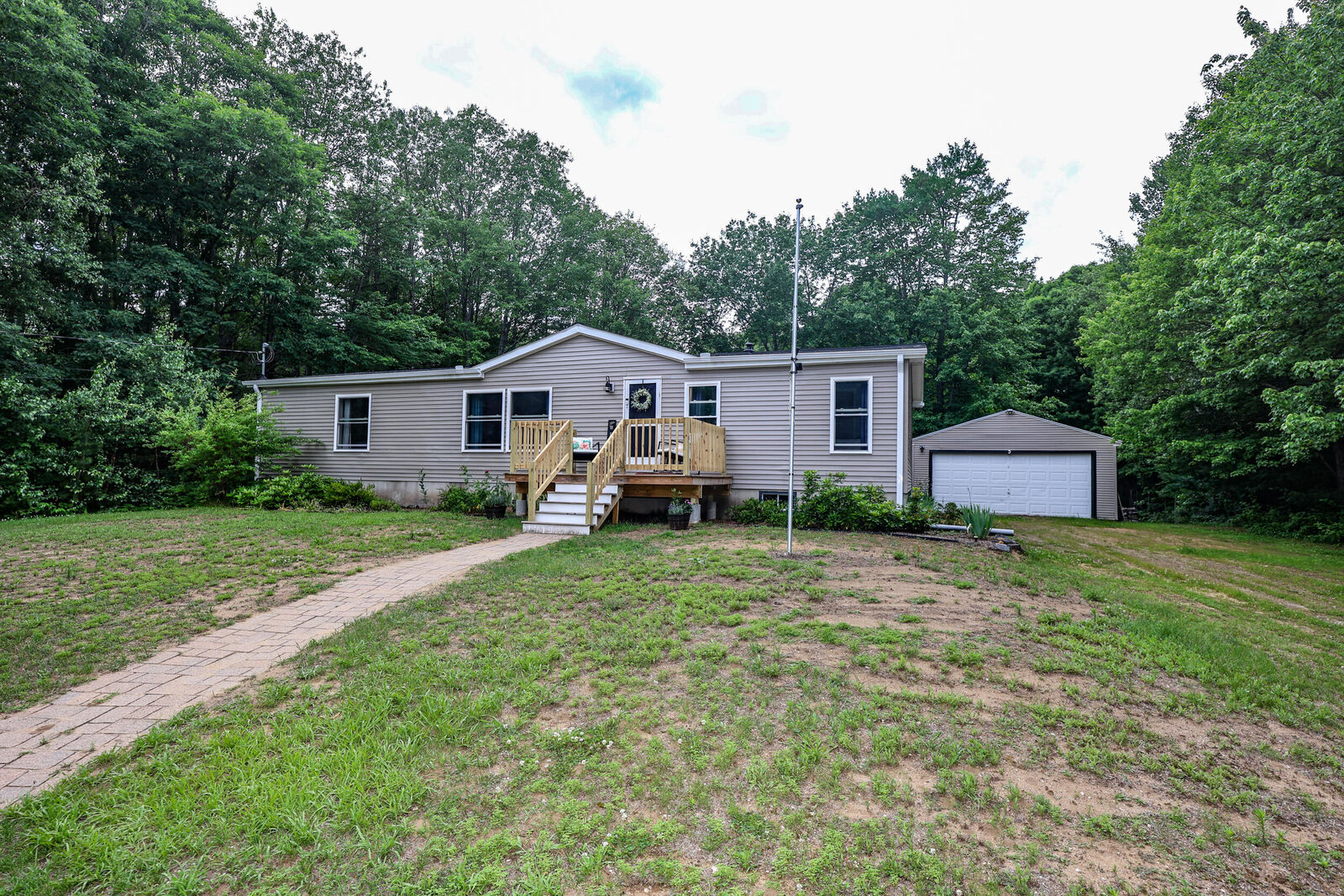 Property Photo: 263 Country Club Road ME 04073