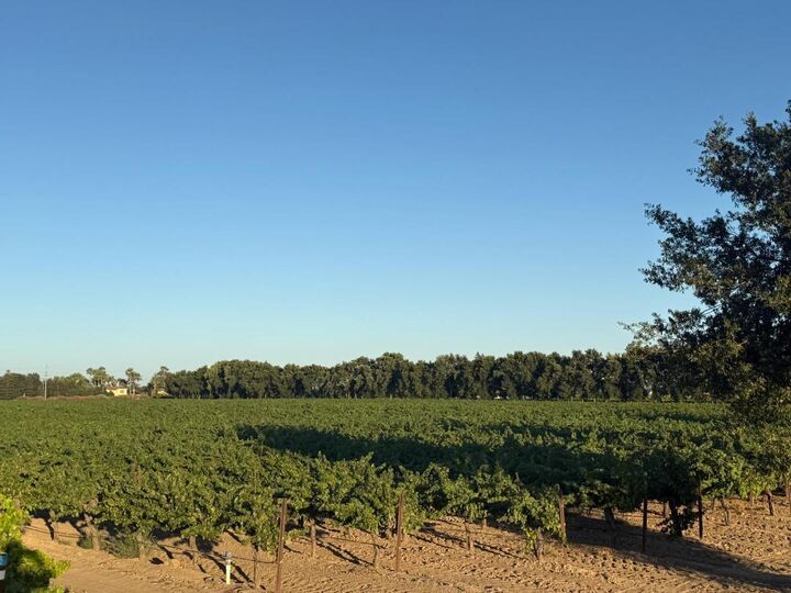 Property Photo: 4000 E Acampo Road CA 95220
