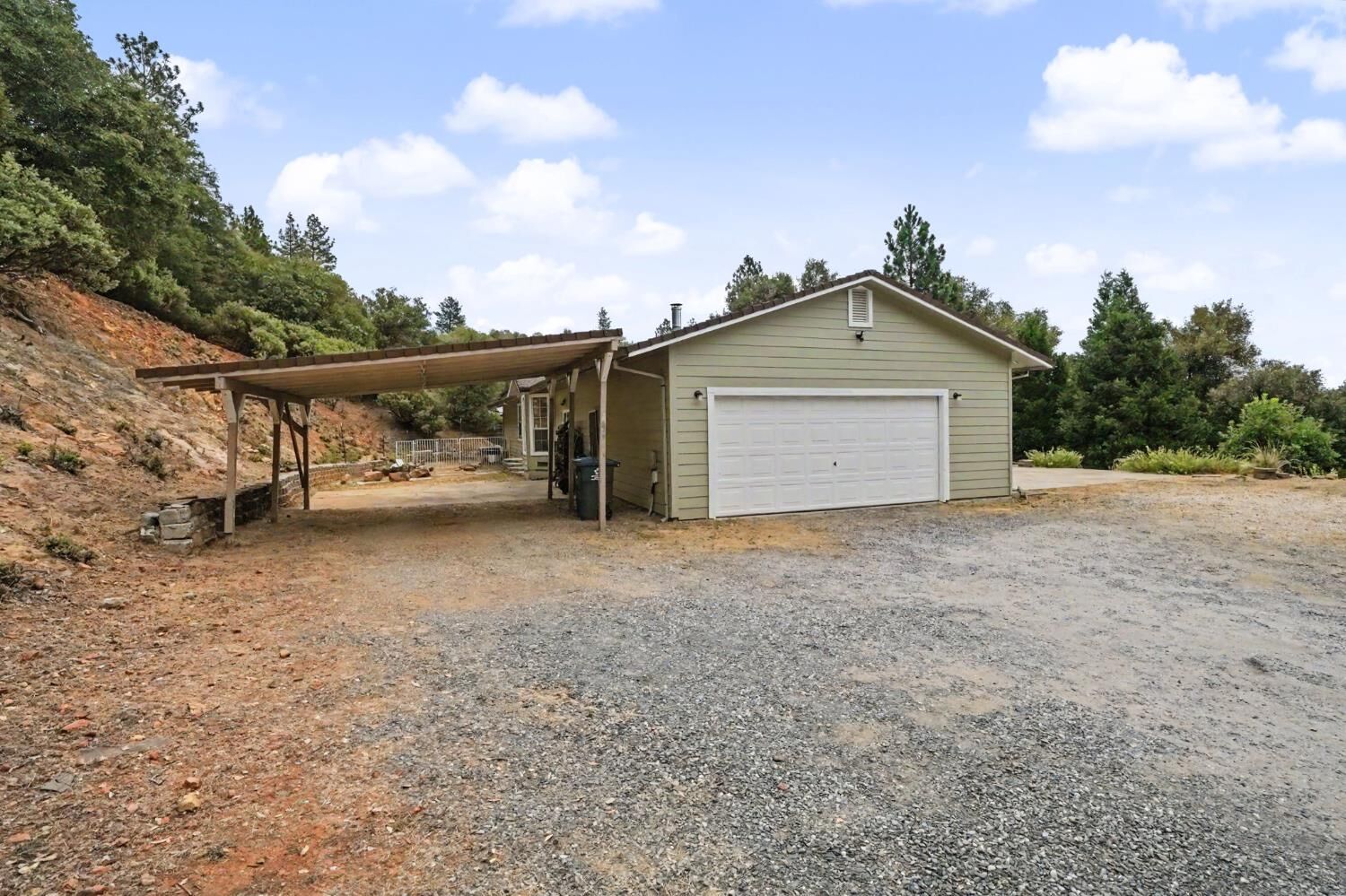 Property Photo:  18567 Sugar Pine Drive  CA 95665 