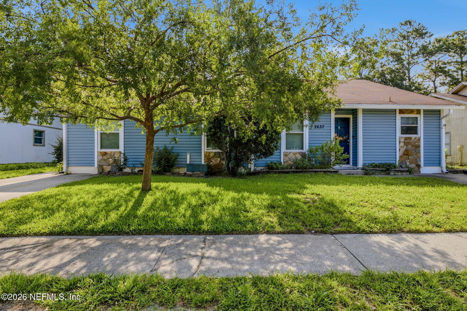 Property Photo: 2633 Hidden Village Drive FL 32216