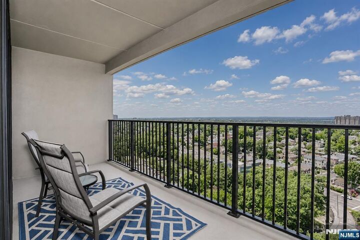 Property Photo: 6 Horizon Road 1904 NJ 07024