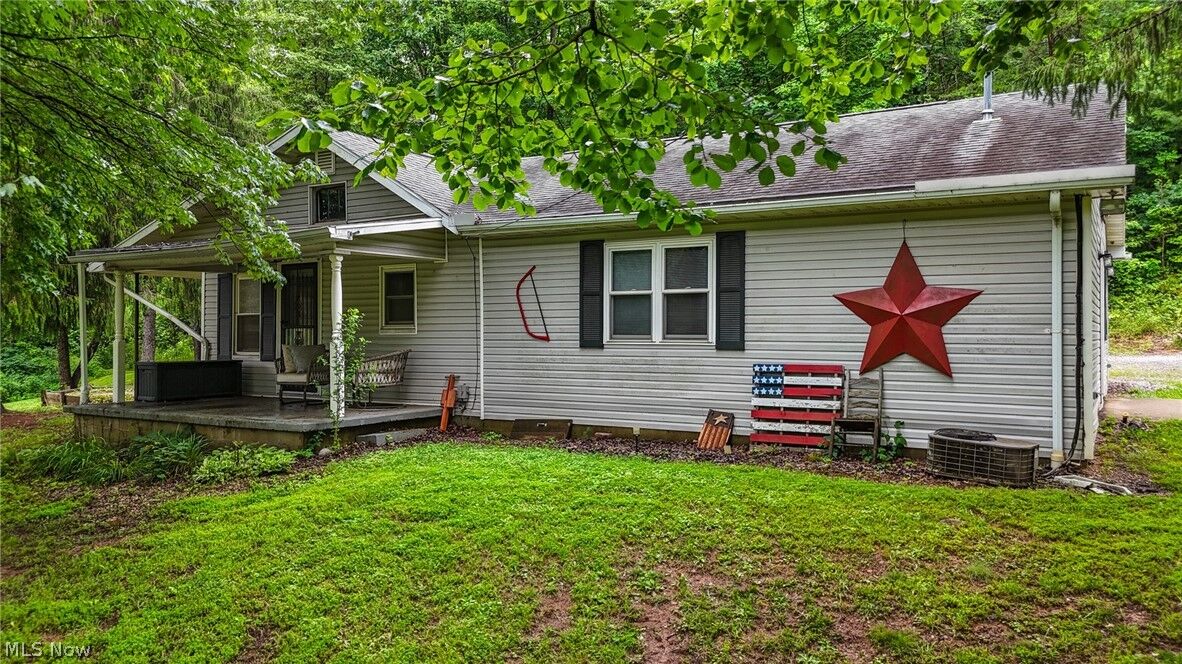Property Photo:  19010 State Route 550  OH 45750 