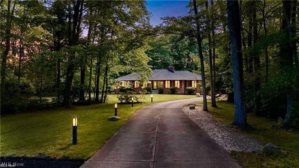 Property Photo:  4830 Som Center Road  OH 44022 
