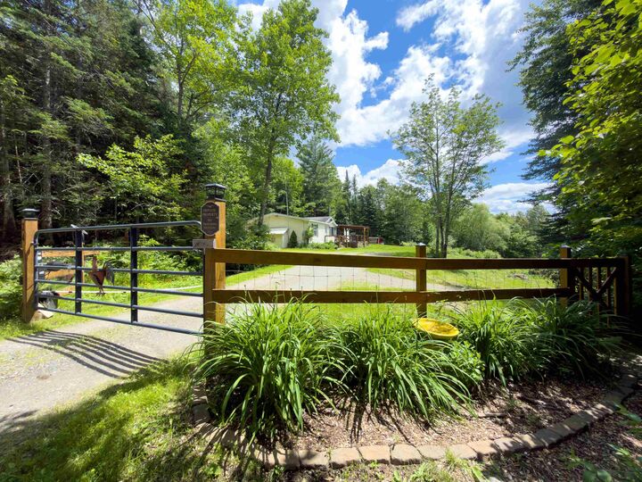 Property Photo:  24 Varney Road  NH 03598 