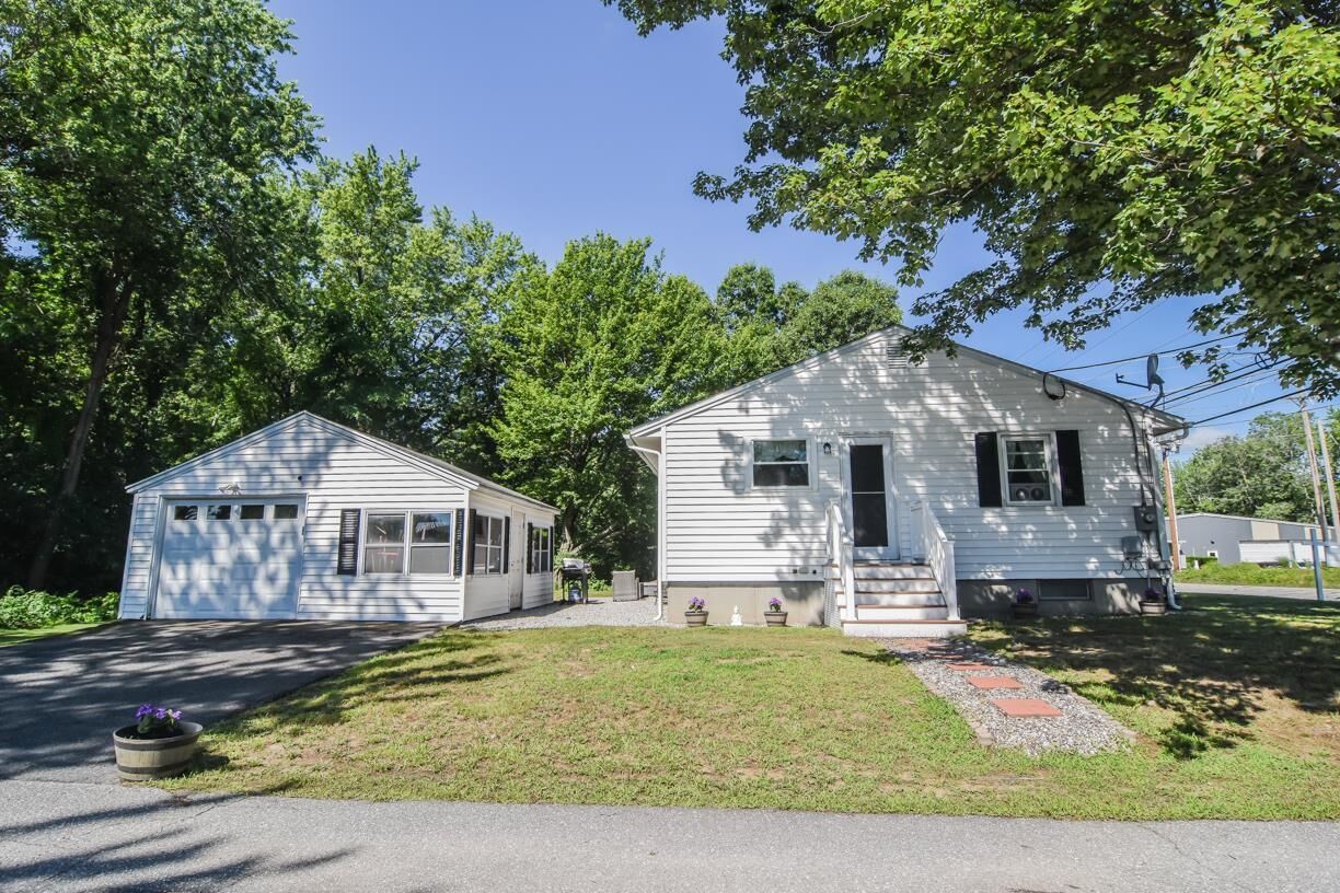 Property Photo:  500 Donald Street  NH 03110 