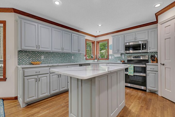 Property Photo:  2018 25th Street S  MN 56301 