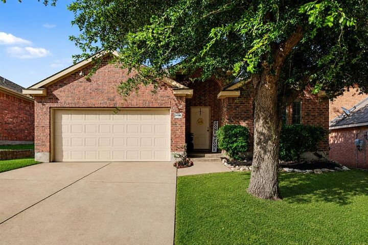 Property Photo:  3608 Dove Lane  TX 75181 