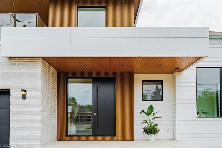 Property Photo: 504 Winona Road ON L8E 5E5