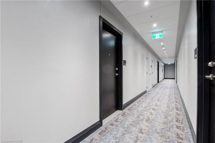 Property Photo:  50 Grand Avenue S 1905  ON N1S 0C2 