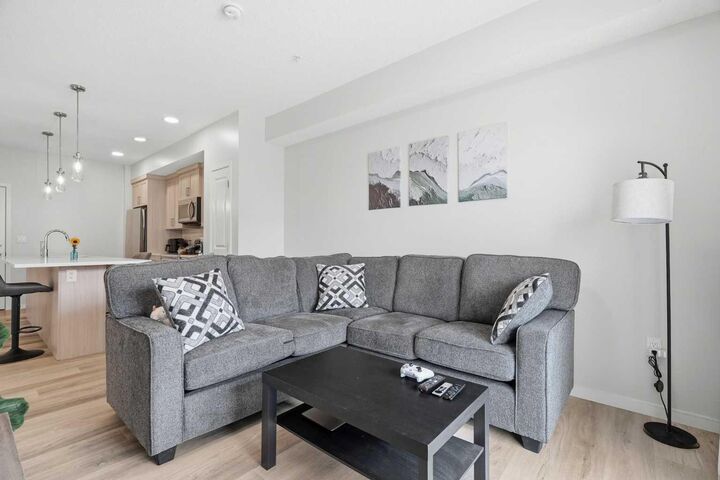 Property Photo: 33 Carringham Gate NW 3207 AB T3P 2H6