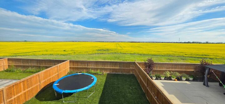 Property Photo: 349 Corner Meadows Way NE AB T3N 1Y6