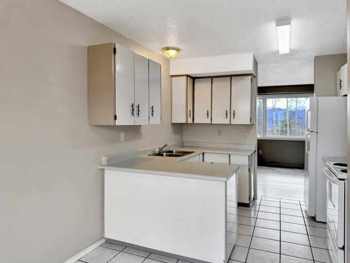 Property Photo:  57 97 Avenue  AB T0E 0Y0 