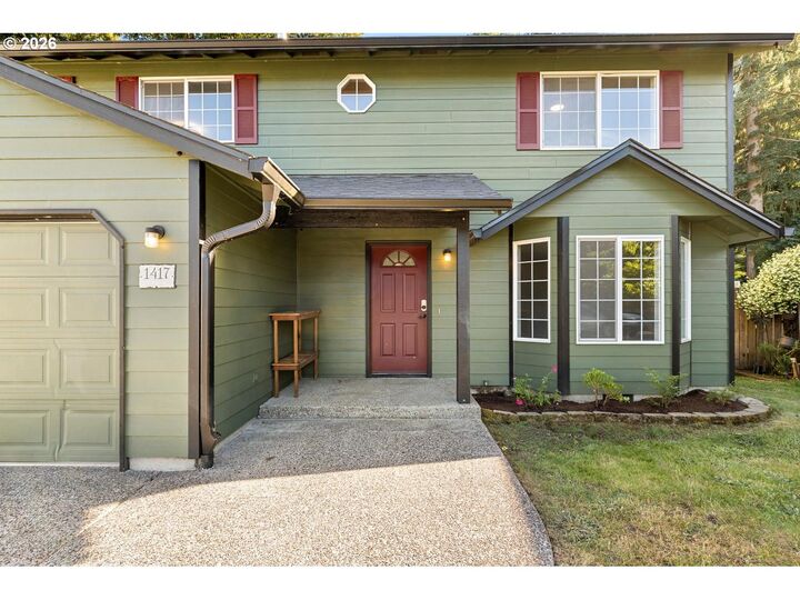 Property Photo:  1417 NW 146th St  WA 98685 