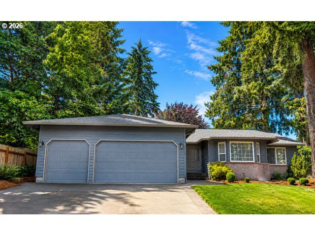 Property Photo: 1112 NE 95th Ave WA 98664