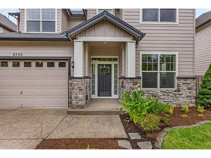 Property Photo: 9750 SW Tephra Ter OR 97007