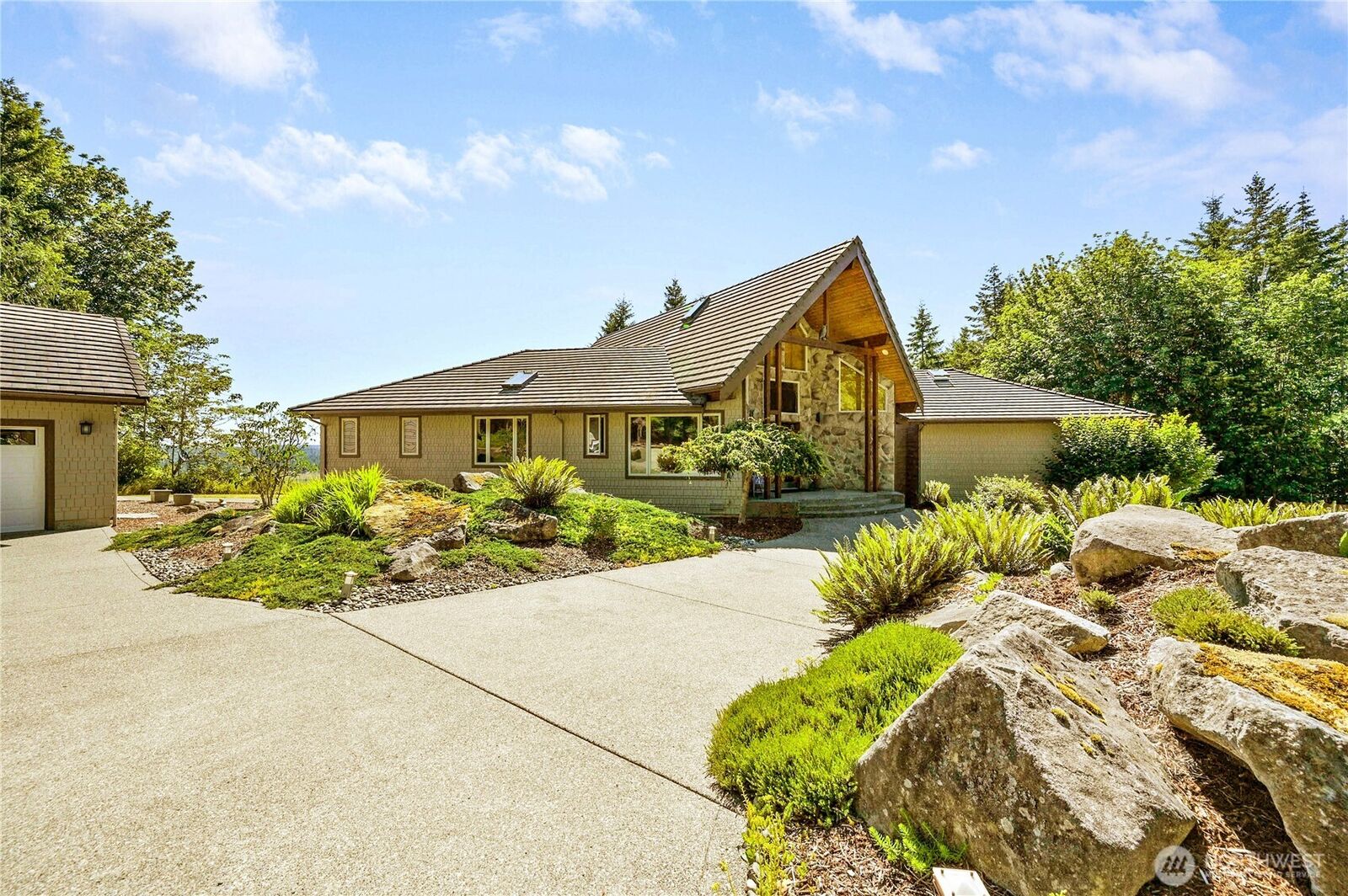 Property Photo: 474 Blue Mountain Road WA 98325