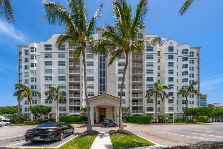 Property Photo:  3594 S Ocean Boulevard 604  FL 33487 