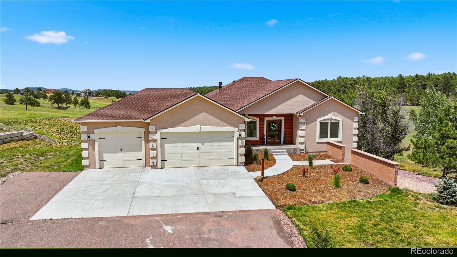 Property Photo: 16915 Cherry Crossing Dr Drive CO 80921