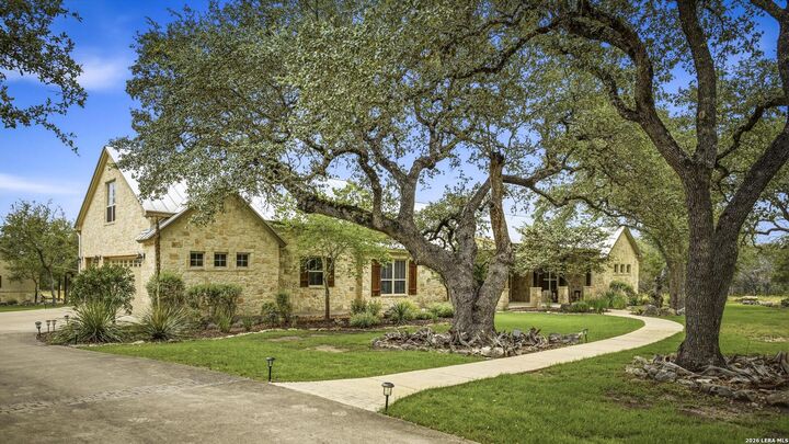 Property Photo:  392 Rio Brazos  TX 78006 