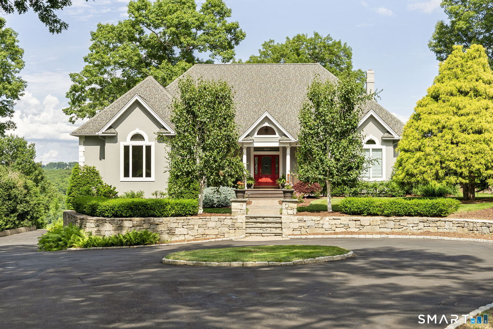 Property Photo:  30 Daniel Trace  CT 06013 