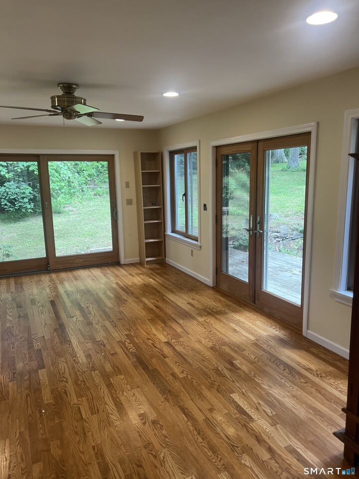 Property Photo:  7 Laurel Road  CT 06029 