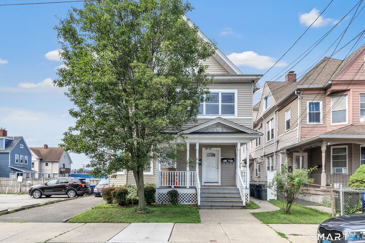 Property Photo:  189 Wells Street  CT 06606 