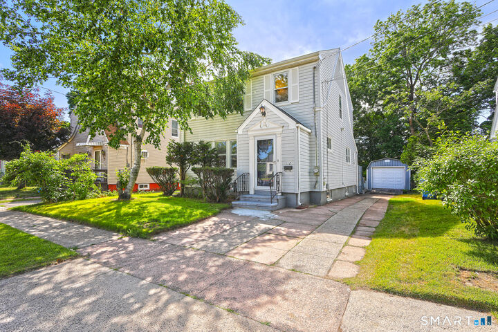 Property Photo:  112 Elmer Avenue  CT 06514 