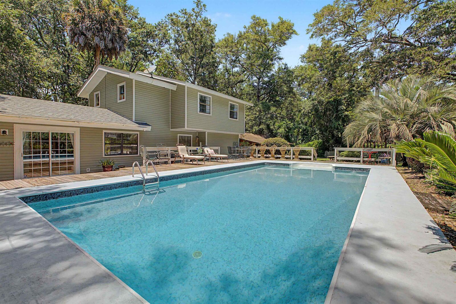 Property Photo:  89 Henry Drive  FL 32327 