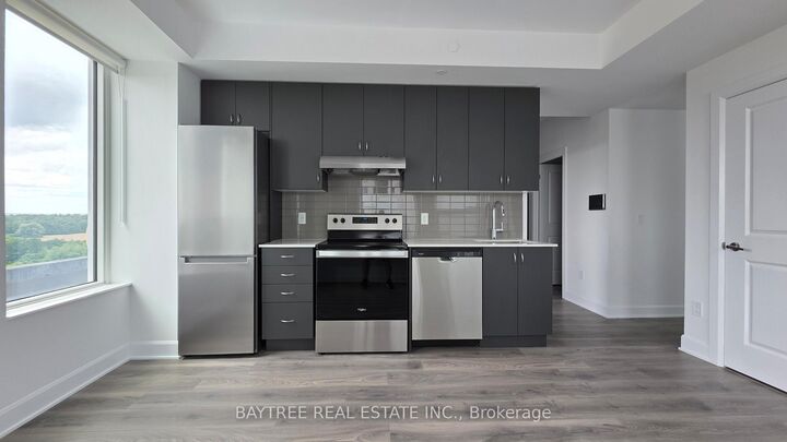 Property Photo:  3240 William Coltson Avenue 904  ON L6H 8C8 