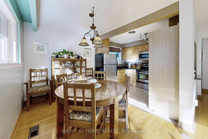 907 Fourth Street — photo 1