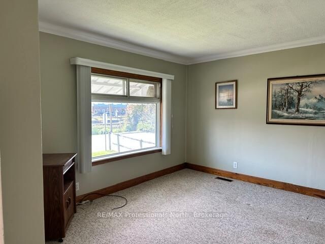 Property Photo: 7 Invergordon Avenue ON K0M 2K0
