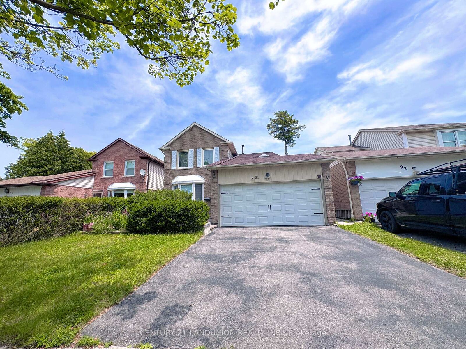 Property Photo:  Basement 94 Campania Crescent  ON M1V 2E9 