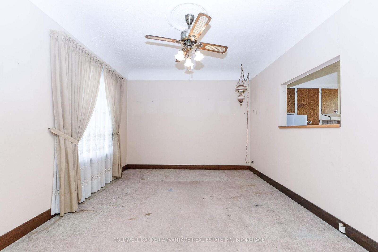 Property Photo:  48 Empire Street  ON L3B 2L4 