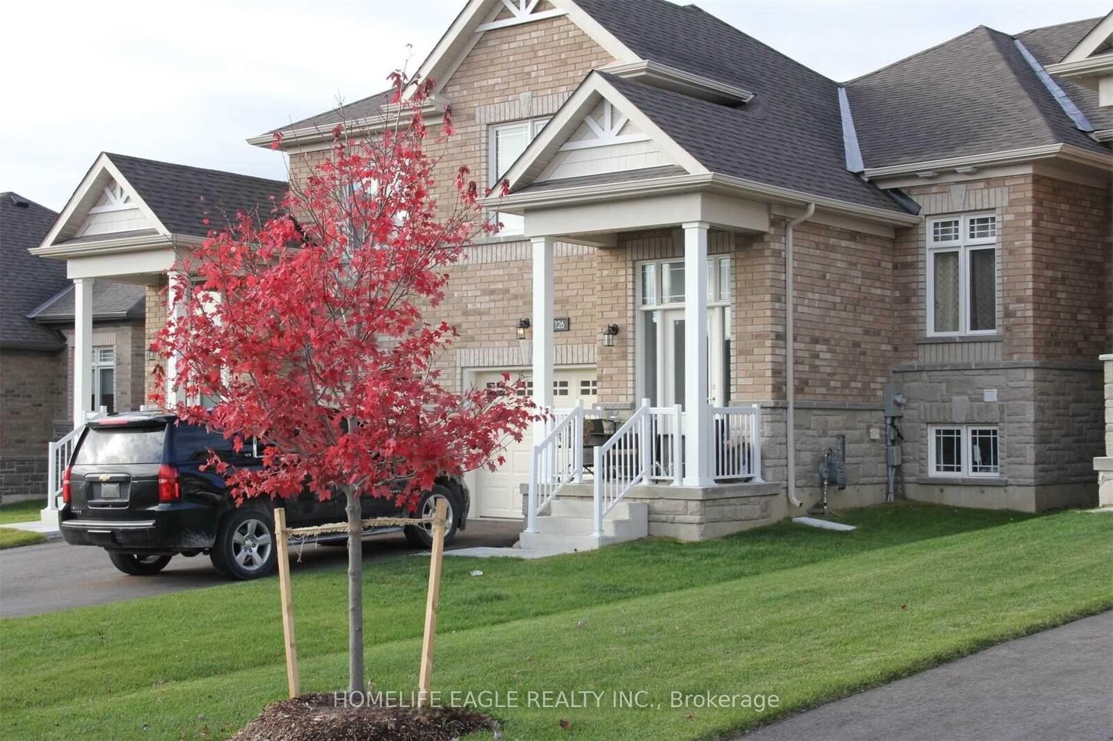 Property Photo:  126 Isabella Drive  ON L3V 8K7 