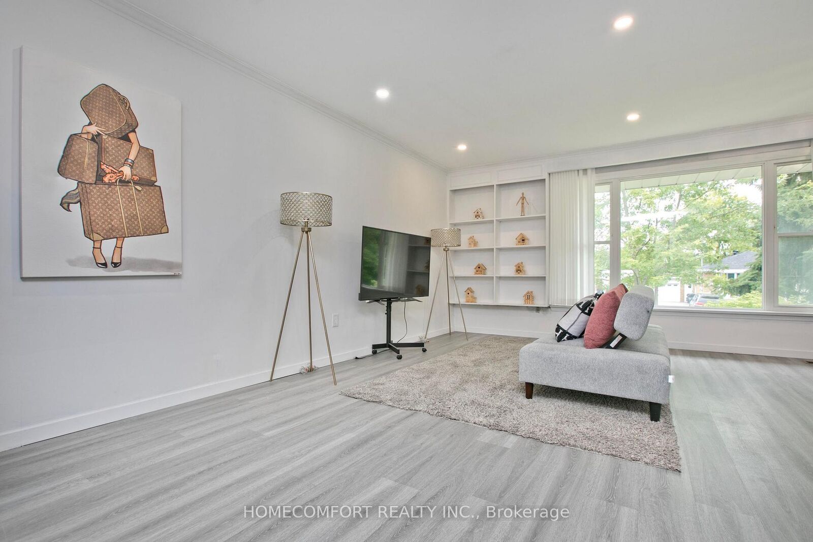 Property Photo: 19 Beacham Crescent ON M1T 1M9