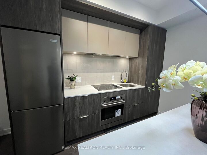 Property Photo:  130 River Street 901  ON M5A 0R8 