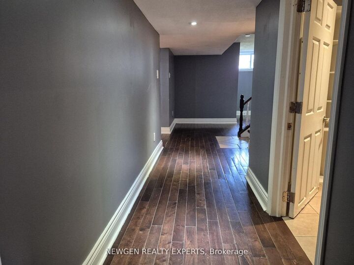Photo de la propriété:  512 Bloor Street E Bsmt  ON L1H 3N1 
