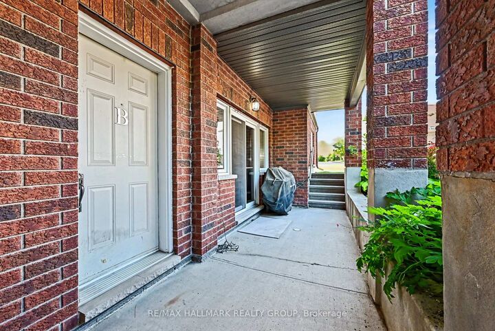 Property Photo:  140 Mocha Private  ON K1T 0K5 
