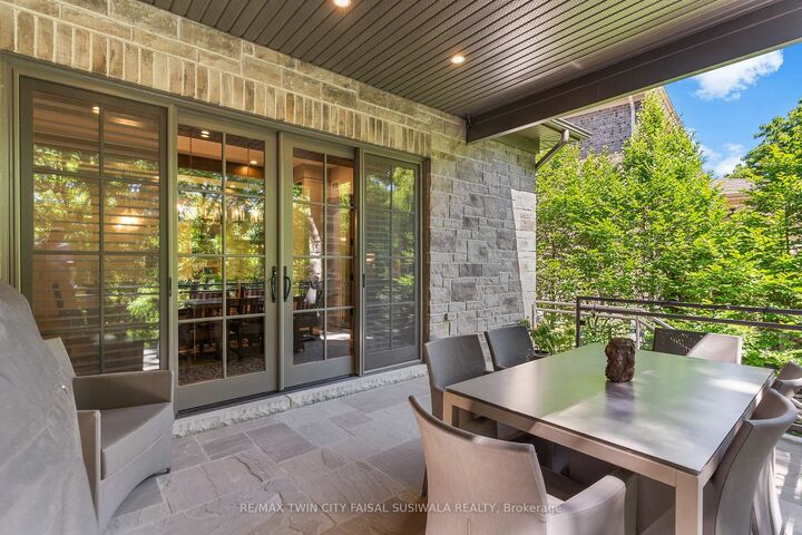 44 Pioneer Ridge Drive — photo 1