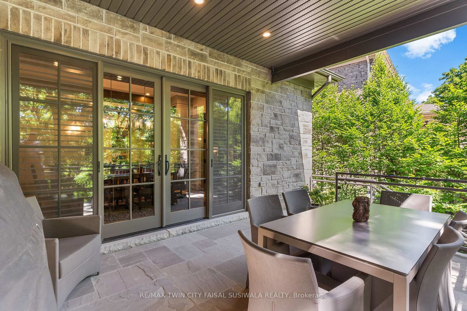 Property Photo: 44 Pioneer Ridge Drive ON N2P 0G6