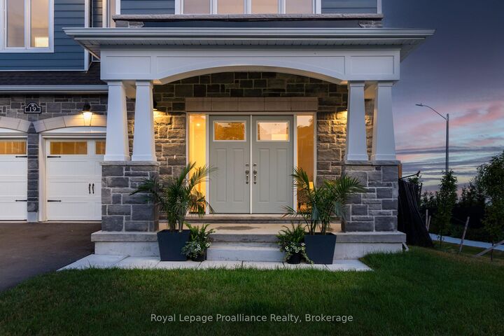 Property Photo: 19 Twelve Trees Court ON K0K 3L0